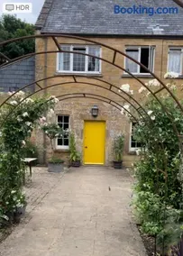 Escape to Country Manor Retreat Ash House Somerset - Image 3