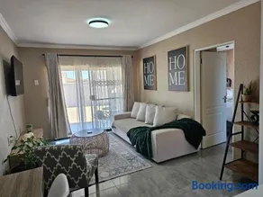 Prime Nest Guest Apartments - Image 2