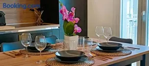 Orelli House - TriLocal Superior - Image 1