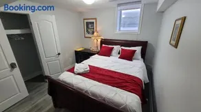 Luxury 2-Bedrooms Unit With Wifi, Ldr & Parking. - Image 2