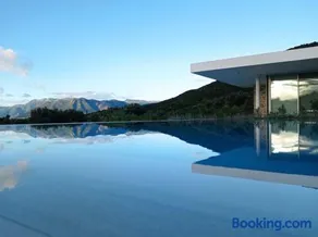 VARKO LUXURY SUITES - Image 3