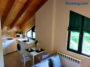 Apartamentos Turísticos la Estación y estudio - Image 3