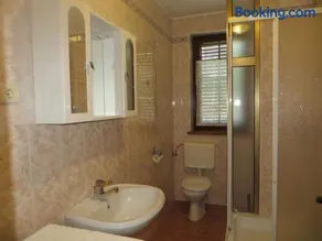 Sobe Orešje - Image 3