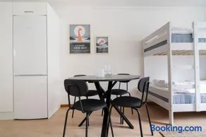 Cozy Studio for 4 Your Home Away from Home - Image 3