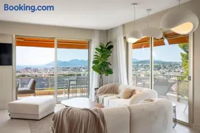 REF 1965 - Le Cannet - Sea view apartment for rent - Image 1