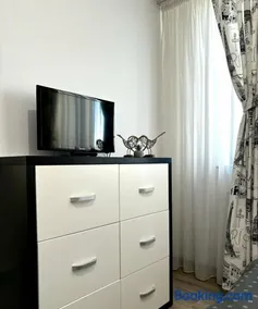 Taste of Iași - Two room apartment - Sky view - Image 3