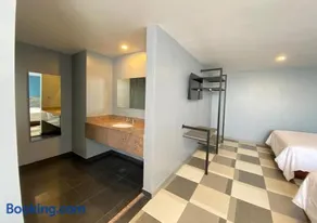 Hotel Estrella de Oriente - Image 4