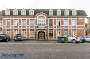 Apt Bohème, Parking Privé, Centre - Image 3