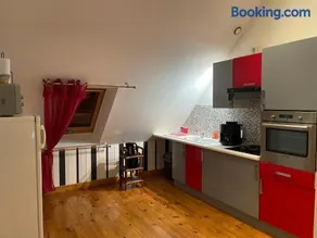 Appart' Privé à Issoudun : Confort et Style - Image 2
