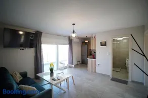 Atinas-Keramoti Apartments - Image 1