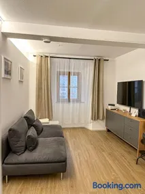 Design Stadthaus Apartment mit privatem Zugang - Image 1