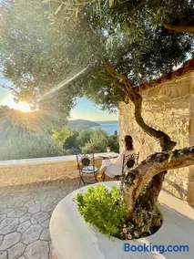 Luxury Villa Dioskouroi Heated eco pool & jacuzzi - Image 4