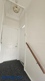 Cozy house near to city Airport 204 Porters Avenue, Dagenham - Image 3