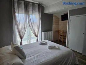 Hôtel L'Oustalet - Image 2