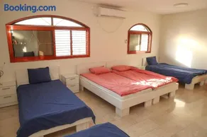 valentine House - Image 2