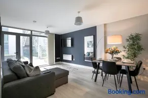 Henry Street Luxe Apartments by BOLD Apartments - Image 2