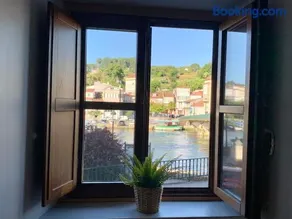 Apartamento con vistas al río - Image 1