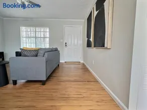 Newly Remodeled Uniontown Stay - Image 2