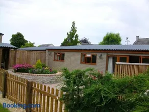 The Old Cowstall - Image 4