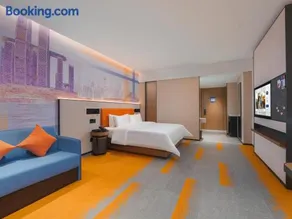 Hampton by Hilton Chongqing East Railway Station Tea Garden - Image 2