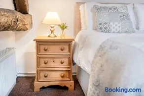 Cottage 2, Old Farmhouse Mews - Image 3