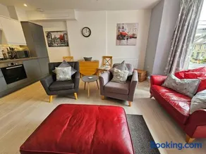 Apartment 3 Trowbridge Rd Bradford on Avon - Image 2