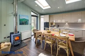 Aberdaron Lodge - Image 1