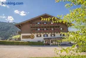 Hotel Sonne - Image 1