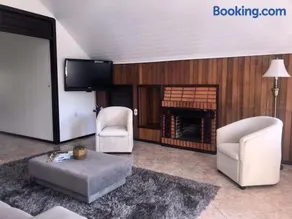 Apartamento encantador com lareira - Image 1