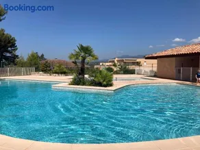 Coin de paradis, piscine, parking, terrasse - Image 2