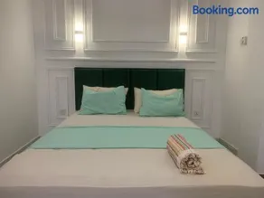 Elysian Home Villa - Image 2