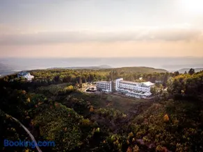 Hotel Ózon & Luxury Villas - Image 2