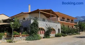 Xenios Apartments - Image 3