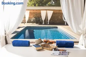 Son Sea Villa - Image 1
