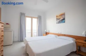Hostal Mayans - Image 3
