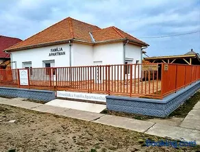 Família Apartman Cserkeszőlő - Image 2