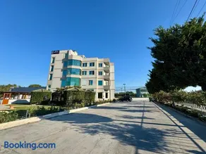 Aerostay hotel 1 km from airport - Image 2