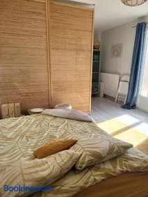 Grand studio - clim mobile et ventilateur - parking - Image 4