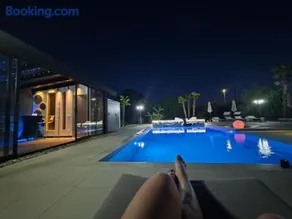 CasaKadd Luxury Escape - Image 4