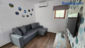 Menta Holiday Home - Image 5