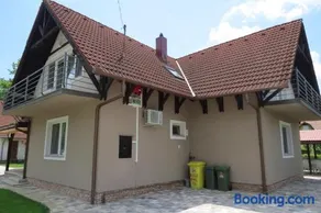 32 fös apartman - Image 2