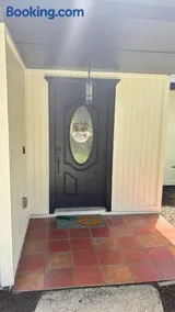 Lakeland Pool home - Image 2