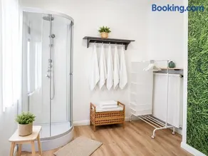The garden flat - Image 4