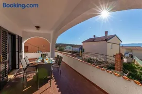 Apartment Majnaric by EL-PI TOURS - Image 1