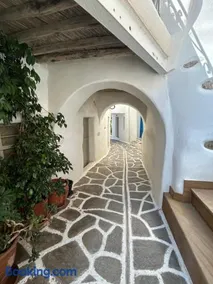 Periplous Home - Feel the Breeze, Stay with Ease - Image 4