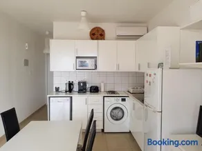 Ariadne apt 103 -300m from Lighthouse beach - Image 2