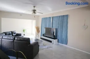 Israella Home - Image 1