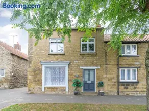 Cobbler's Cottage - Image 2