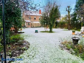Winter Escape with heated pool - Image 1