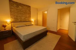 Ciconi Apartment - Image 1